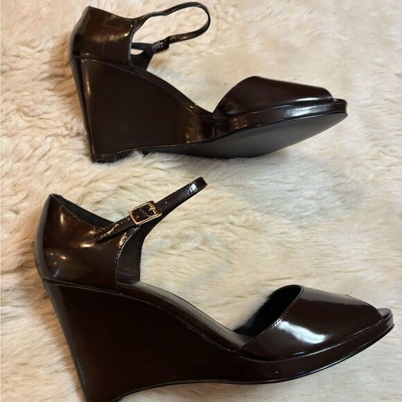 Ralph Lauren Black Wedge Shoes - Picture 3 of 11